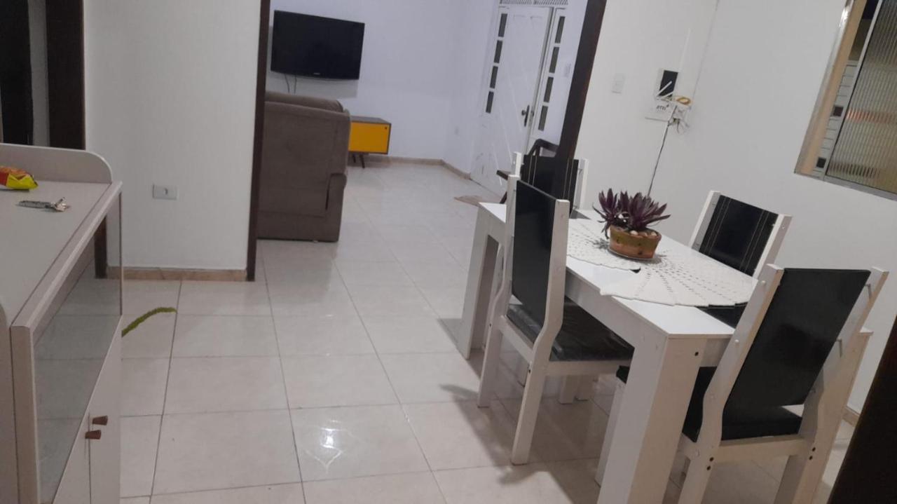 Casa Para Ate 8 Pessoas Em Гараньюнс Экстерьер фото